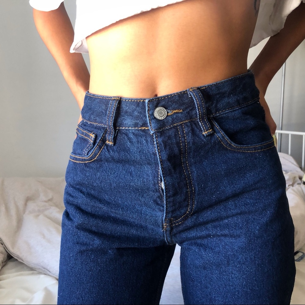 Brandy Melville Jgalt High Waisted Dark Wash Denim